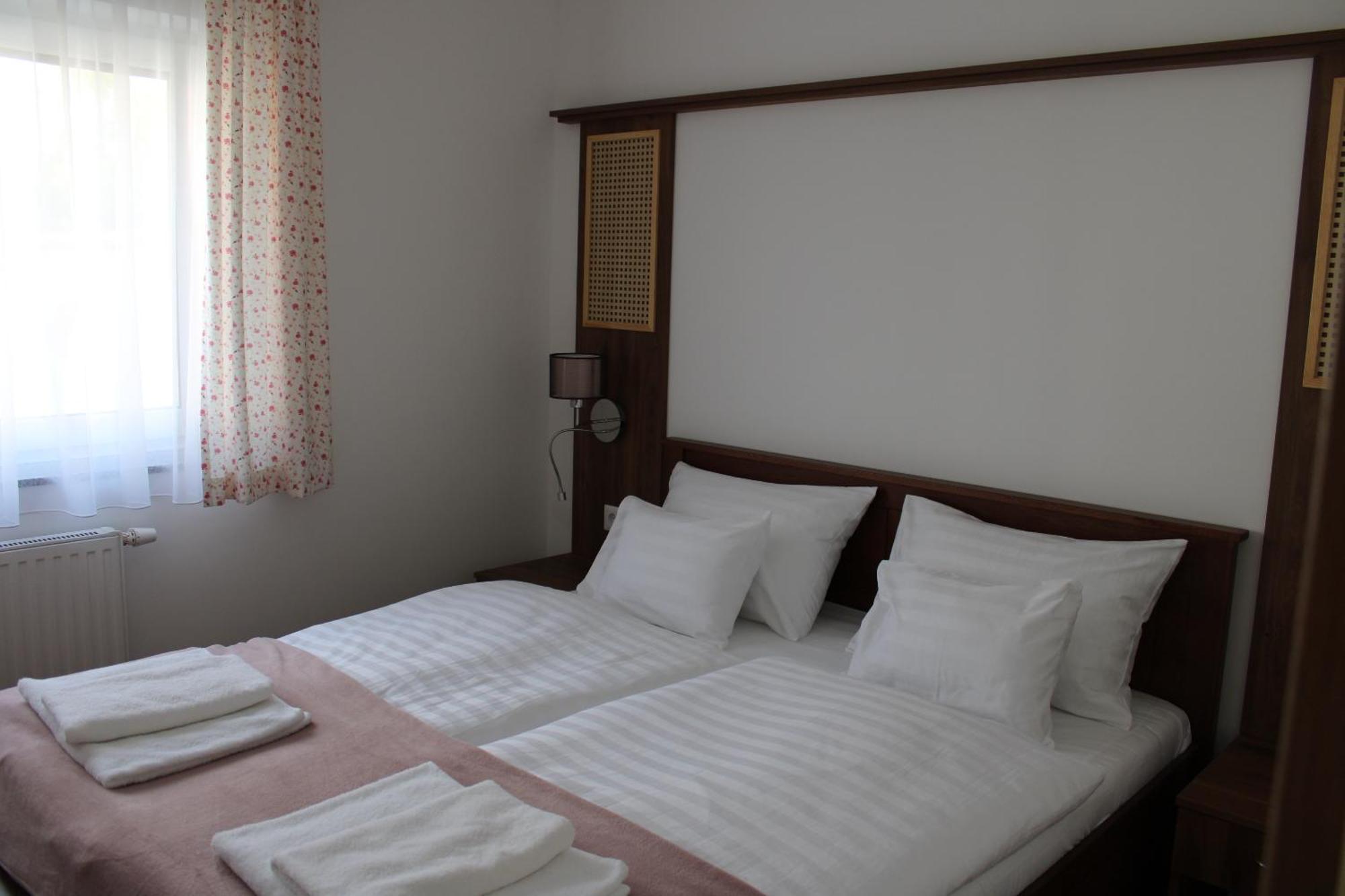 Mara Apartman Buek Exterior photo