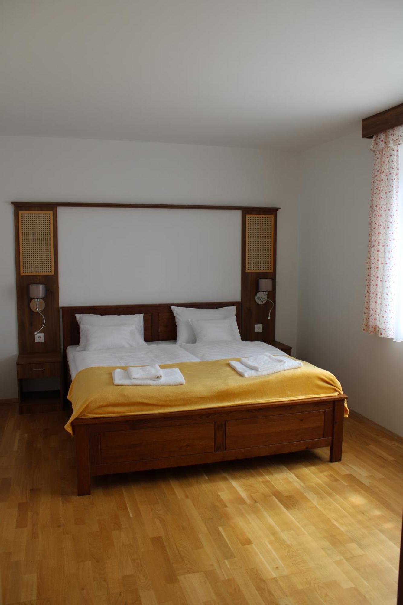 Mara Apartman Buek Exterior photo