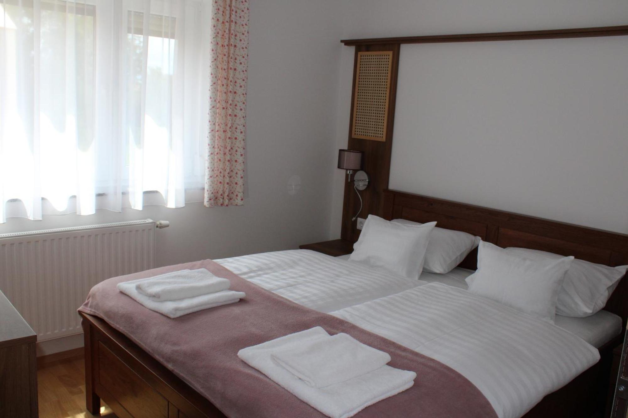 Mara Apartman Buek Exterior photo