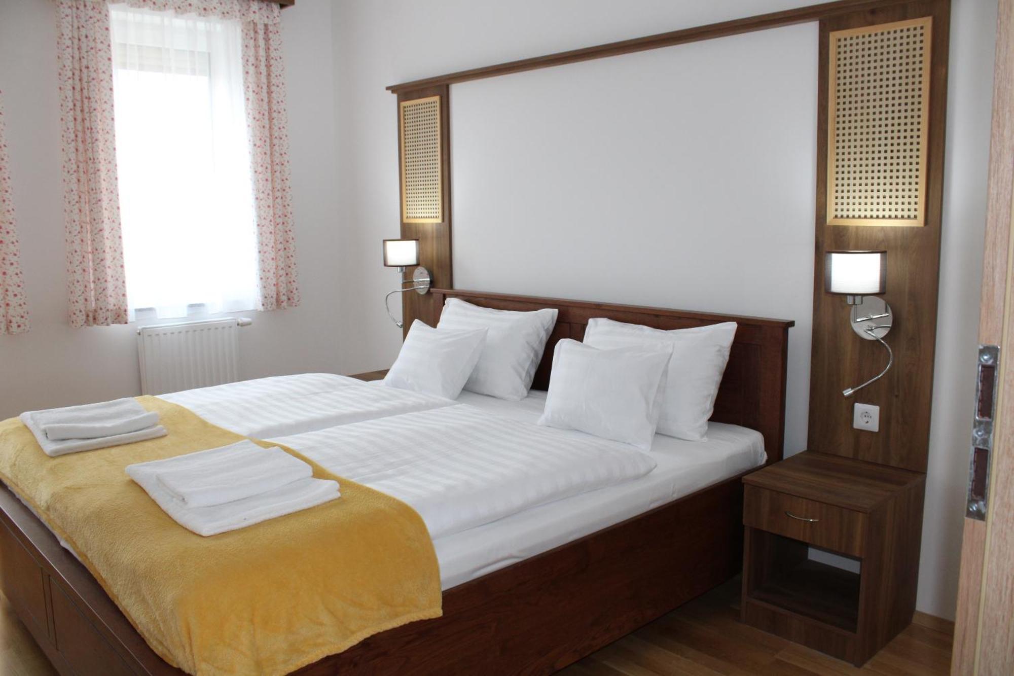 Mara Apartman Buek Exterior photo