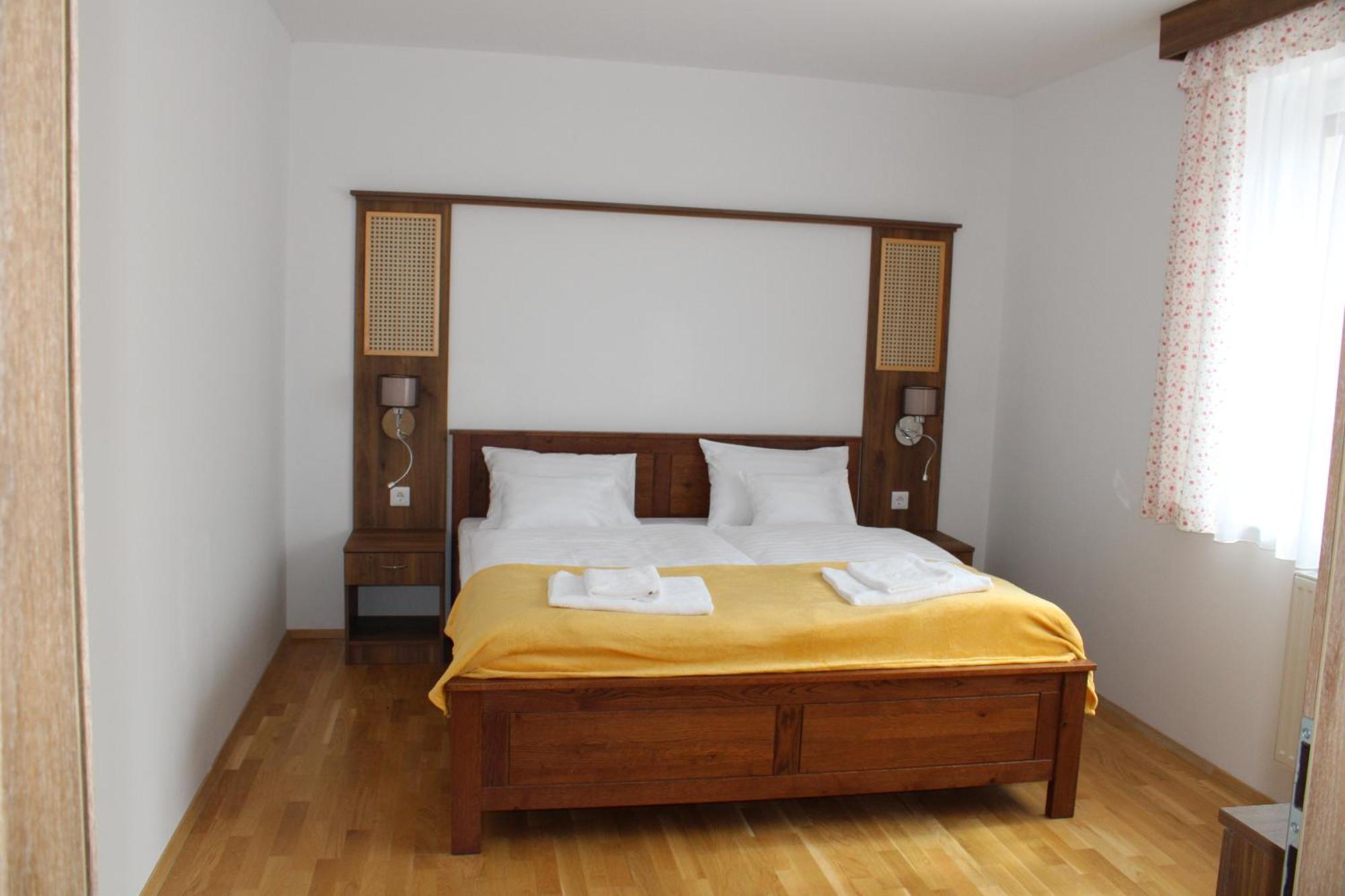 Mara Apartman Buek Exterior photo